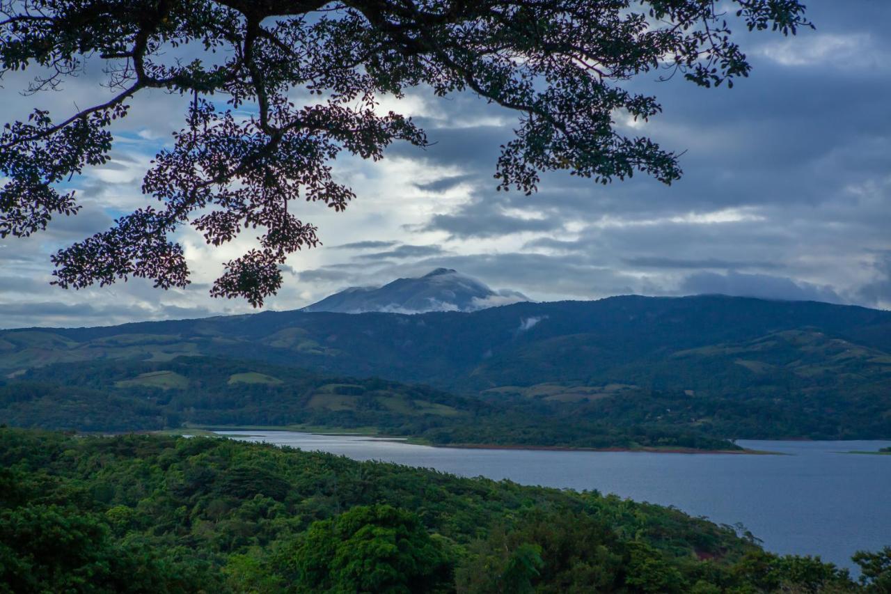 Lake Arenal Brewery & Hotel Tilaran Exterior photo
