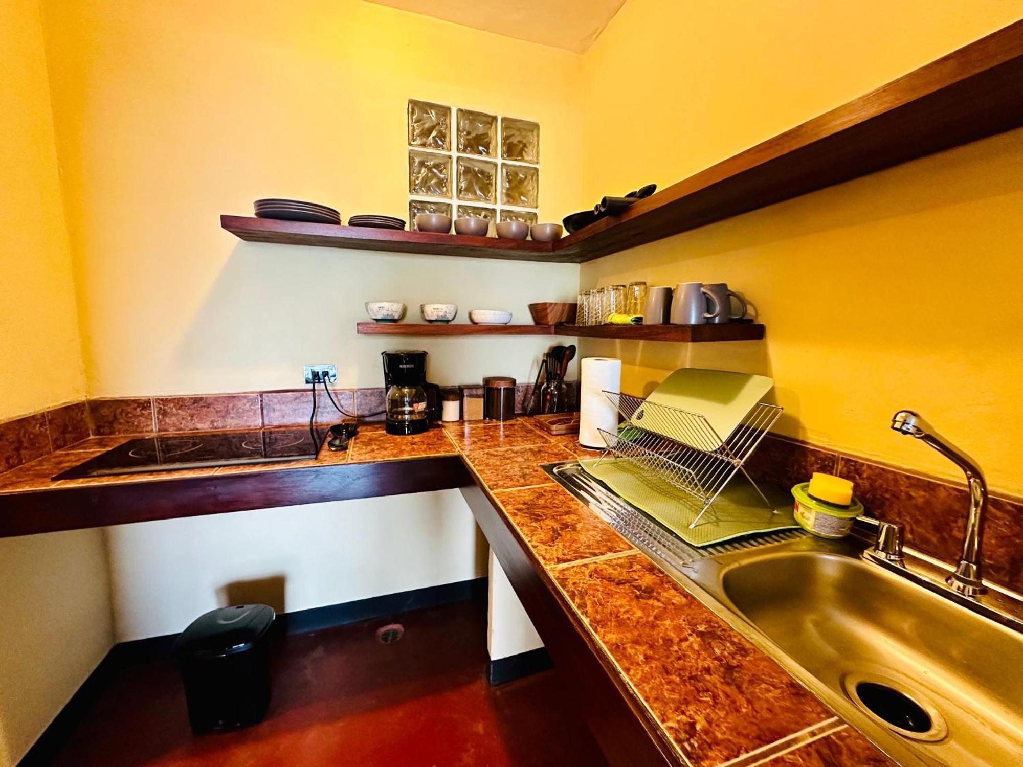 Lake Arenal Brewery & Hotel Tilaran Exterior photo