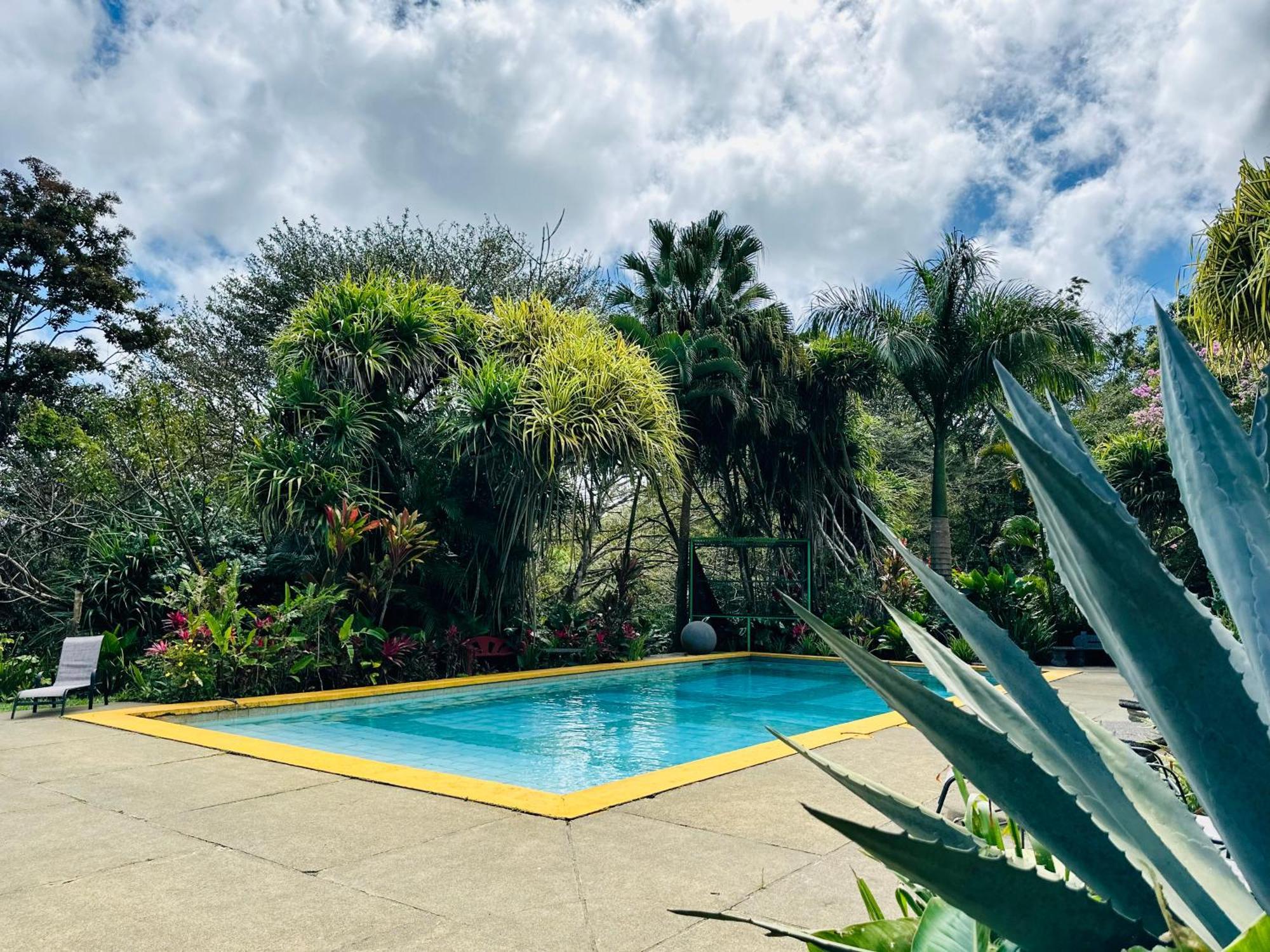 Lake Arenal Brewery & Hotel Tilaran Exterior photo